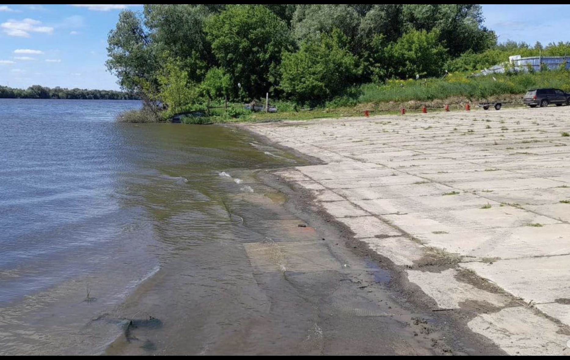 Оборудованный спуск на воду
